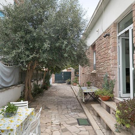 Appartamento Con Giardino A Due Passi Dal Mare Piombino Kültér fotó